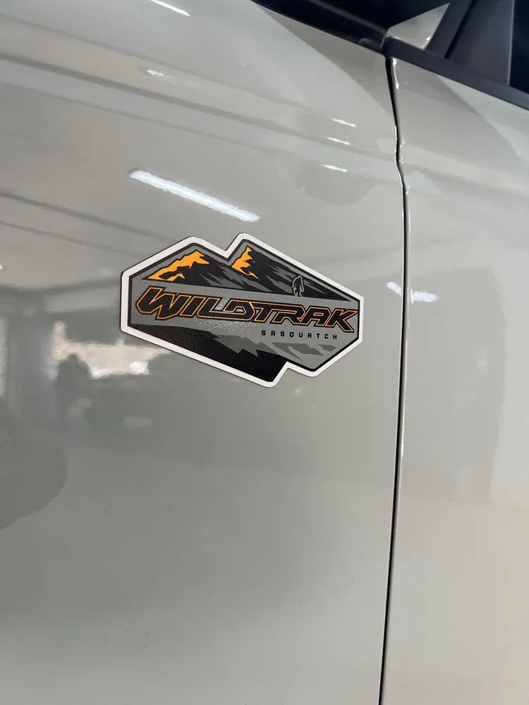 Ford Bronco Wildtrack 2024 Gris Caracas