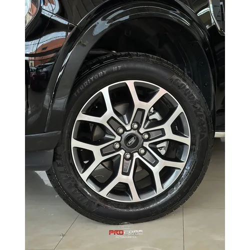 Ford Everest Titanium 2025 Negro Caracas