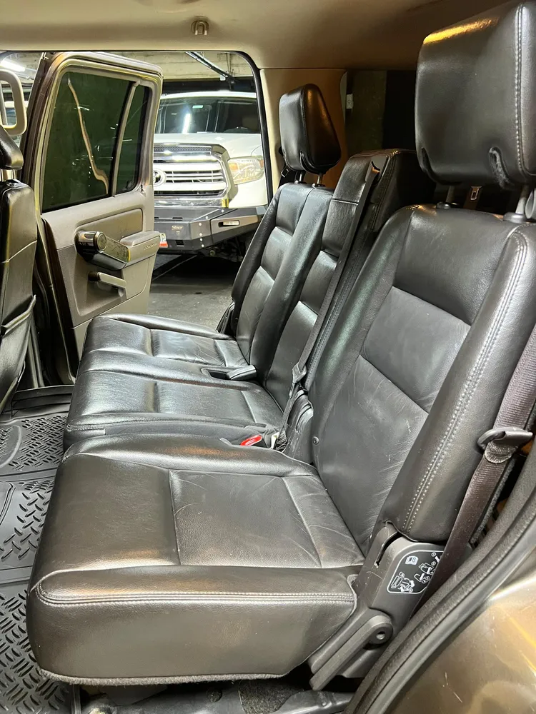 Ford Explorer 2010 Gris Caracas