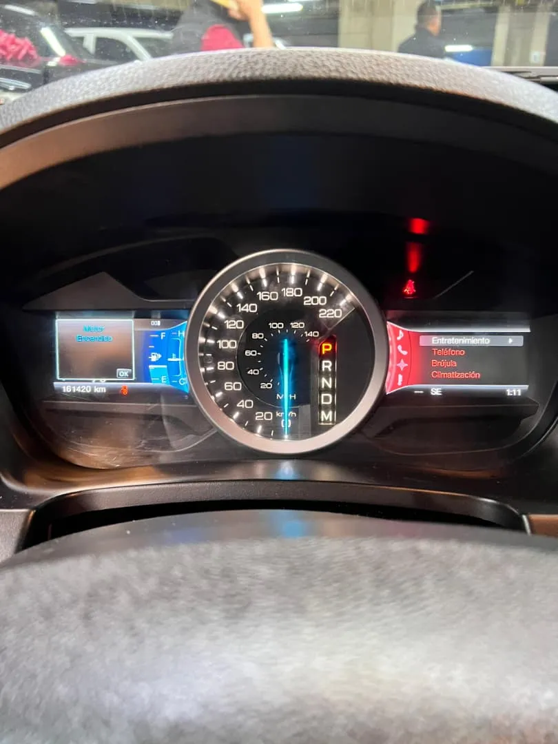 Ford Explorer 2013 Xlt 4x2 blanco1