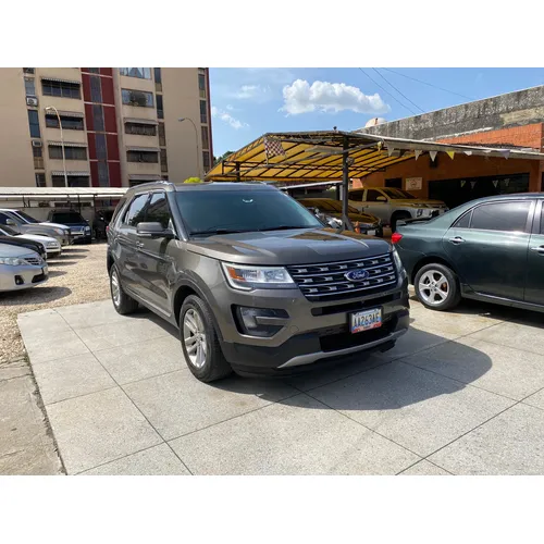 Ford Explorer Limited 2016 Gris Valencia
