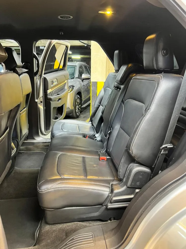Ford Explorer Limited 2016 Plateado Caracas