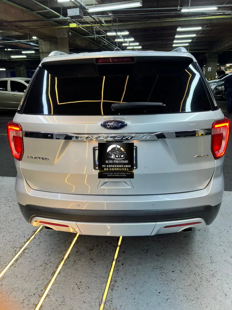 Ford Explorer Limited 2016 Plateado Caracas