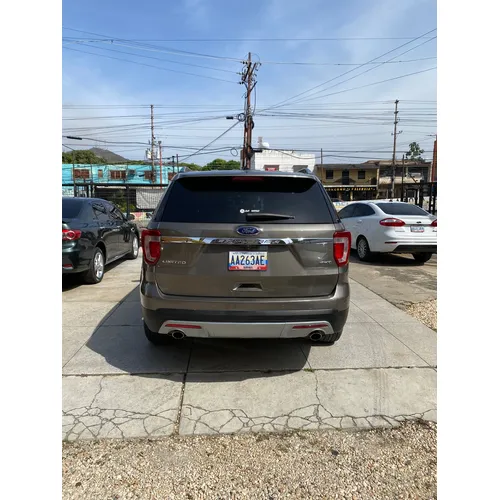 Ford Explorer Limited 2016 Gris Valencia