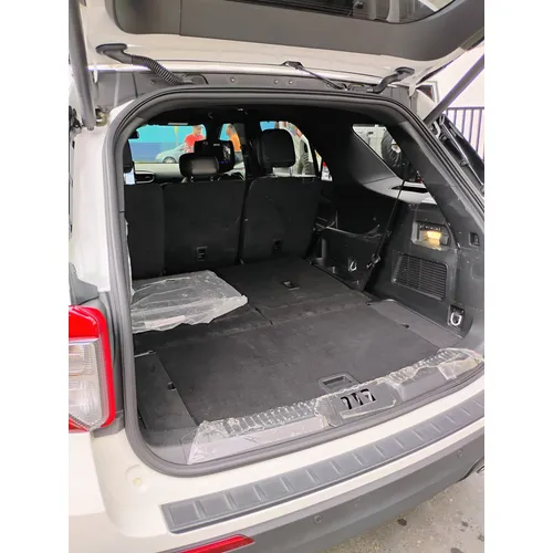 Ford Explorer 2023 Blanco Maracay