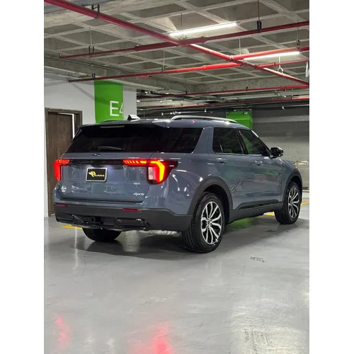 Ford Explorer 2025 Azul Caracas