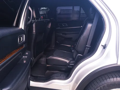 Ford Explorer Limited 2016 Plateado Caracas