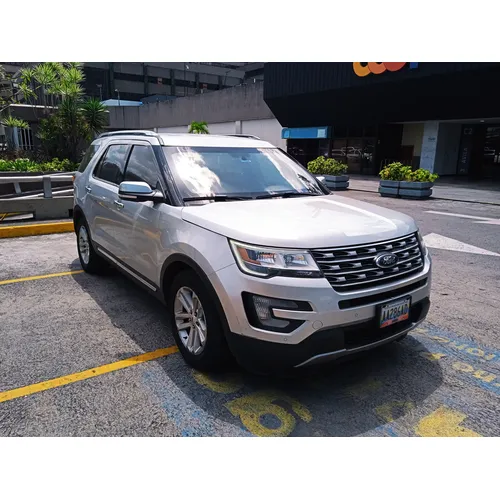 Ford Explorer Limited 2016 Plateado Caracas