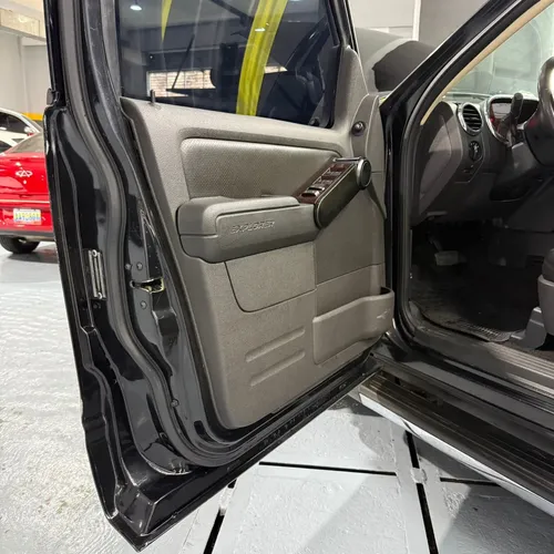 Ford Explorer Limited 2010 Negro Caracas