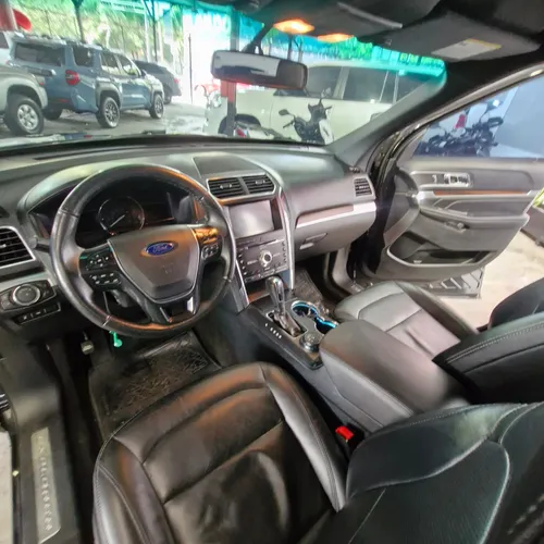 Ford Explorer Limited 2017 Negro Caracas