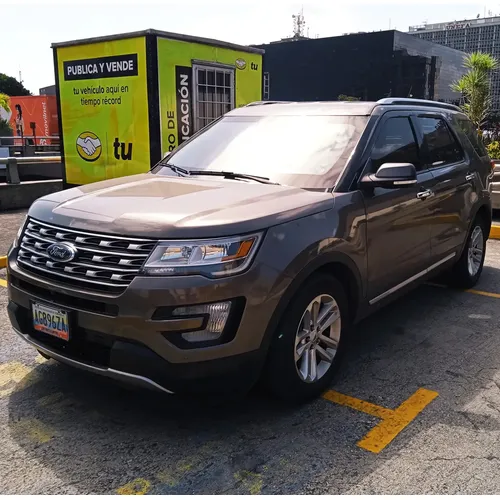 Ford Explorer Limited 2016 Gris Caracas