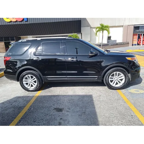 Ford Explorer Limited 2014 Negro Caracas