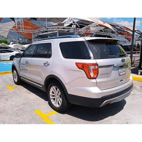 Ford Explorer Limited 2016 Plateado Caracas