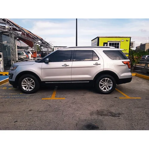Ford Explorer Limited 2016 Plateado Caracas