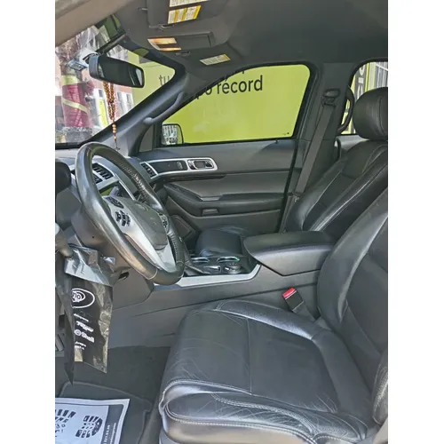 Ford Explorer Limited 2012 Plateado Maracay