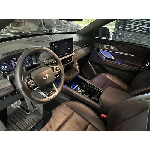 Ford Explorer Platinum 2025 Gris Caracas