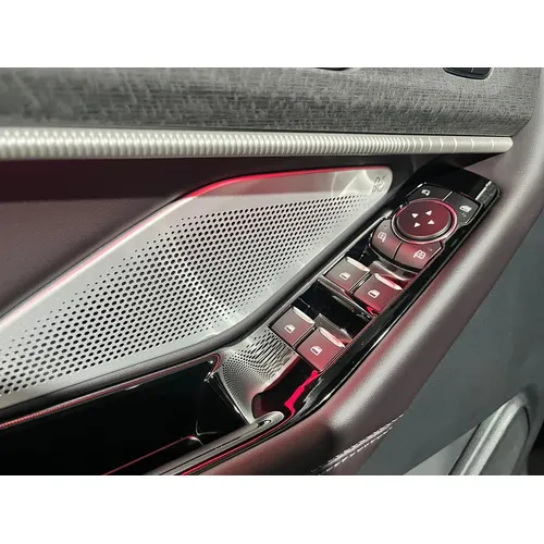 Ford Explorer Platinum 2025 Gris Caracas