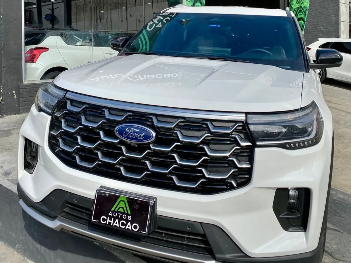 Toyota Explorer Platinum 2025 Blanco Caracas