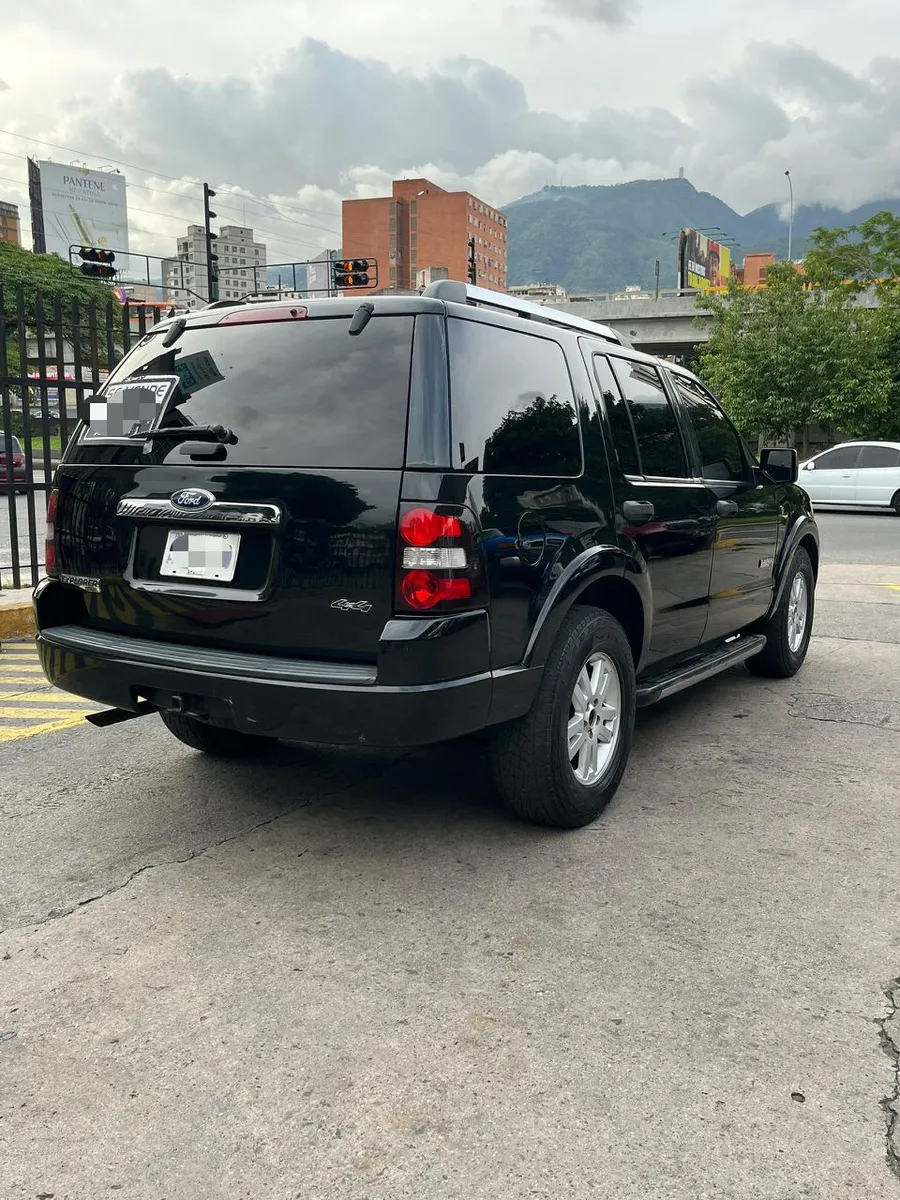 Ford Explorer Limited 2011 Negro Caracas