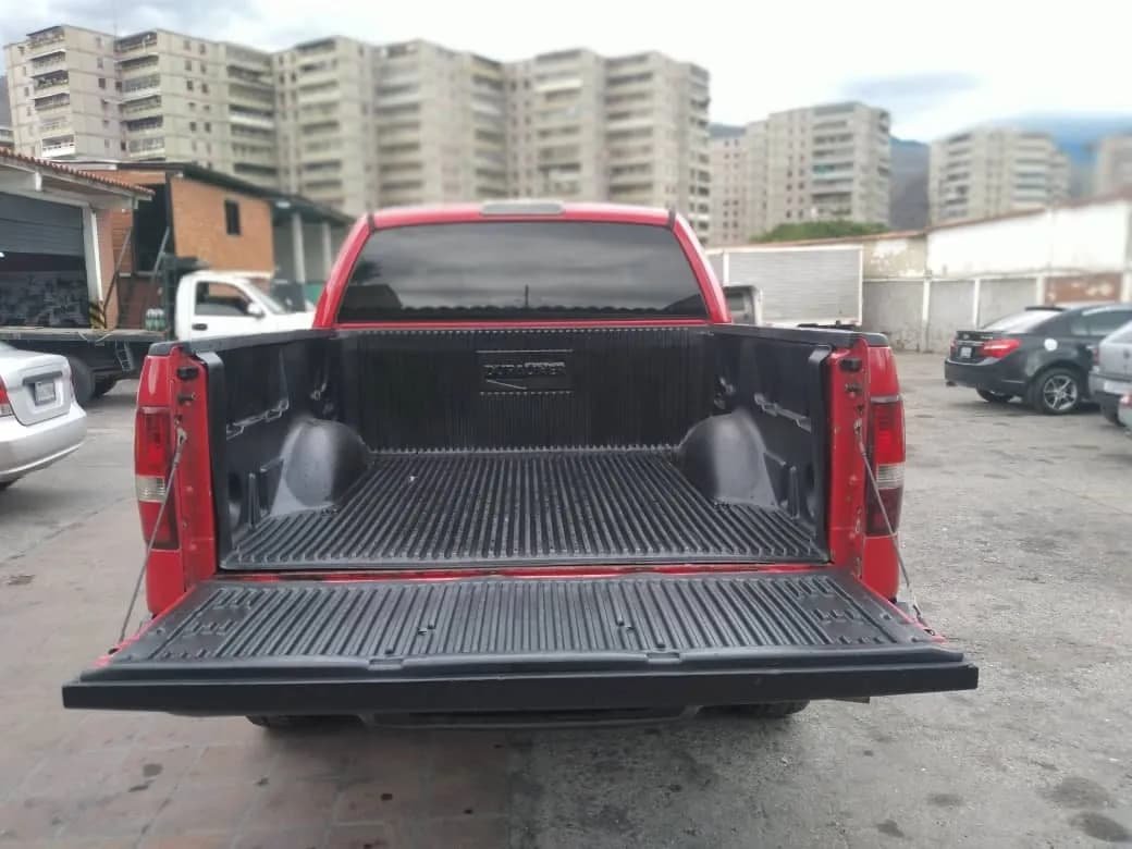 Ford F-150 4x4 Automática 2005 Rojo