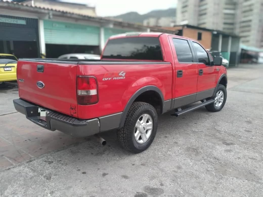 Ford F-150 4x4 Automática 2005 Rojo