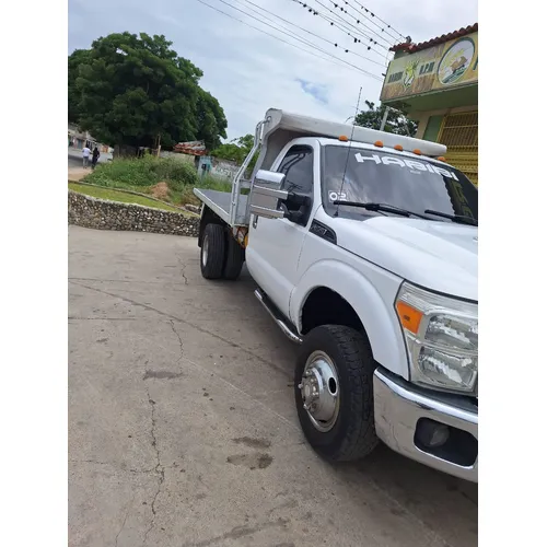 Ford F-350 Superduty 2012 Blanco Maracay