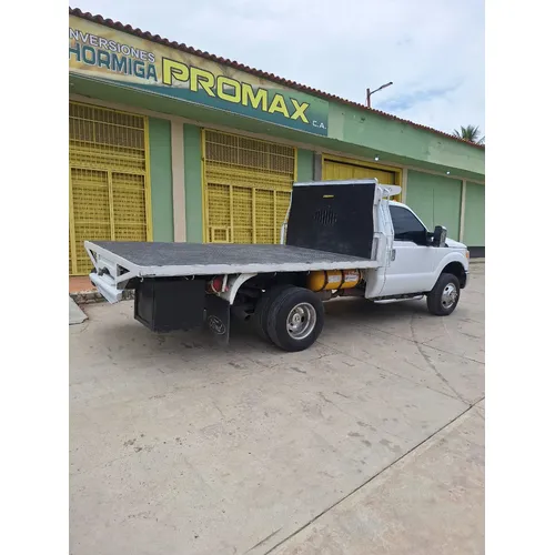 Ford F-350 Superduty 2012 Blanco Maracay