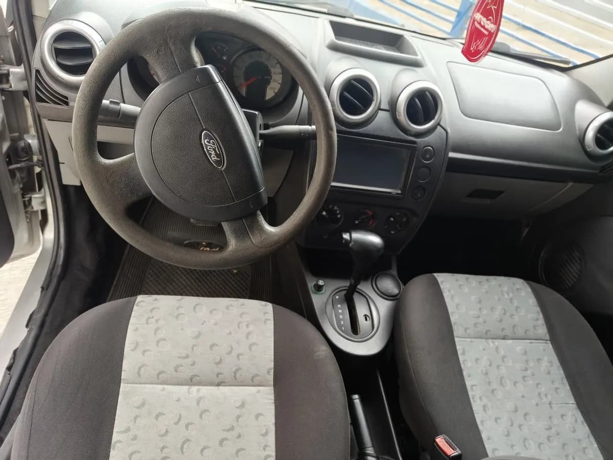 Ford Fiesta Max Automatico 2009 Plateado