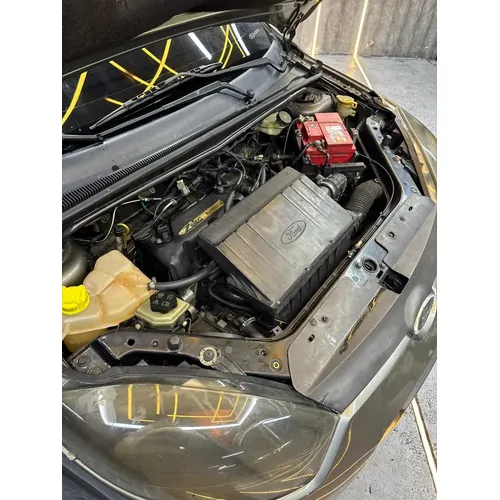 Ford Fiesta 2011 Gris Caracas