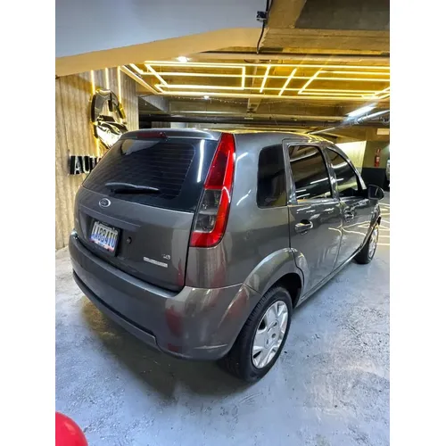 Ford Fiesta 2011 Gris Caracas