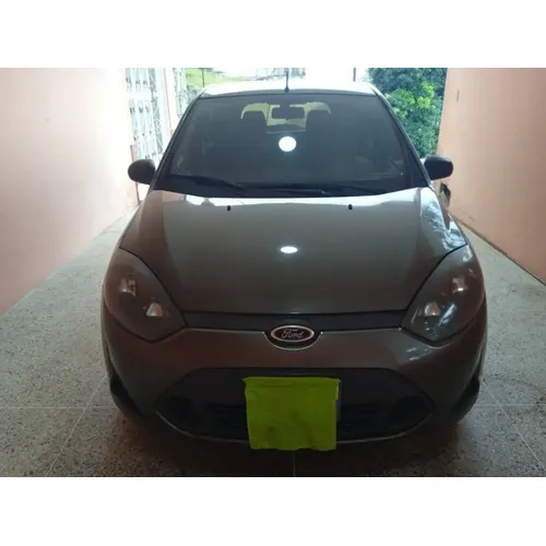 Ford Fiesta 2012 Gris San Antonio