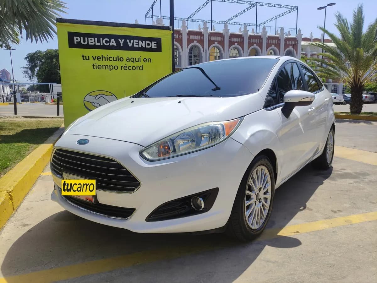 Ford Fiesta Titanium 2014 Blanco