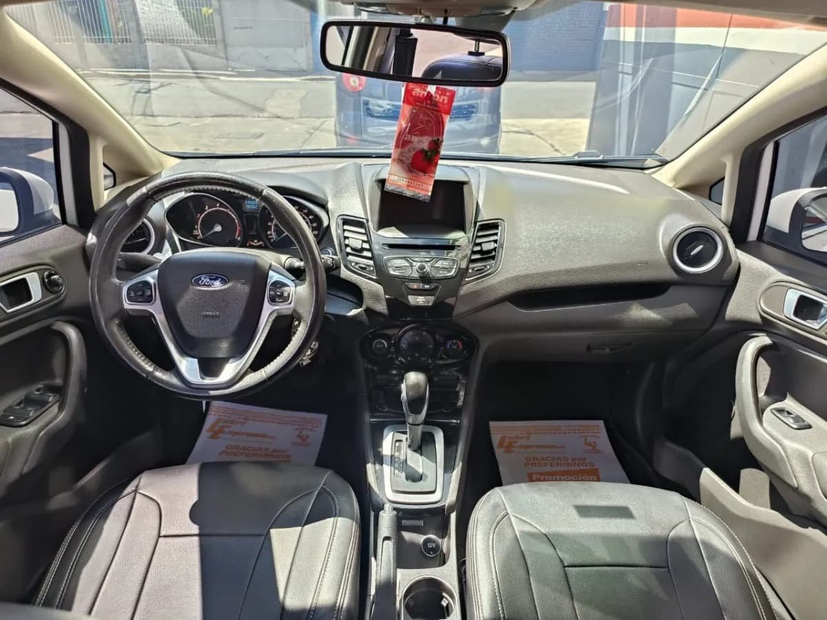Ford Fiesta Titanium 2014 Blanco Sedán