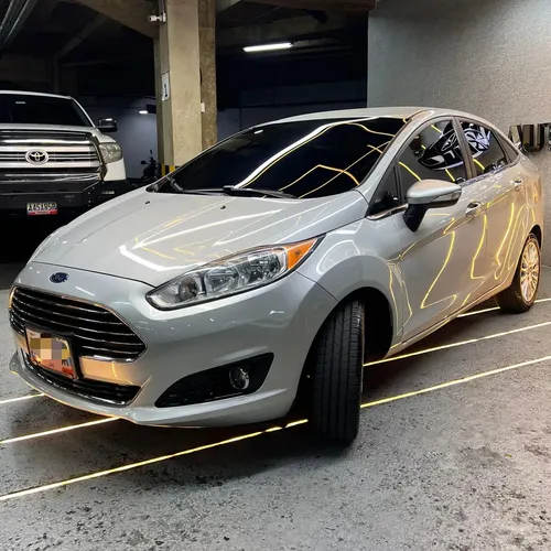 Ford Fiesta 2016 Plateado Caracas