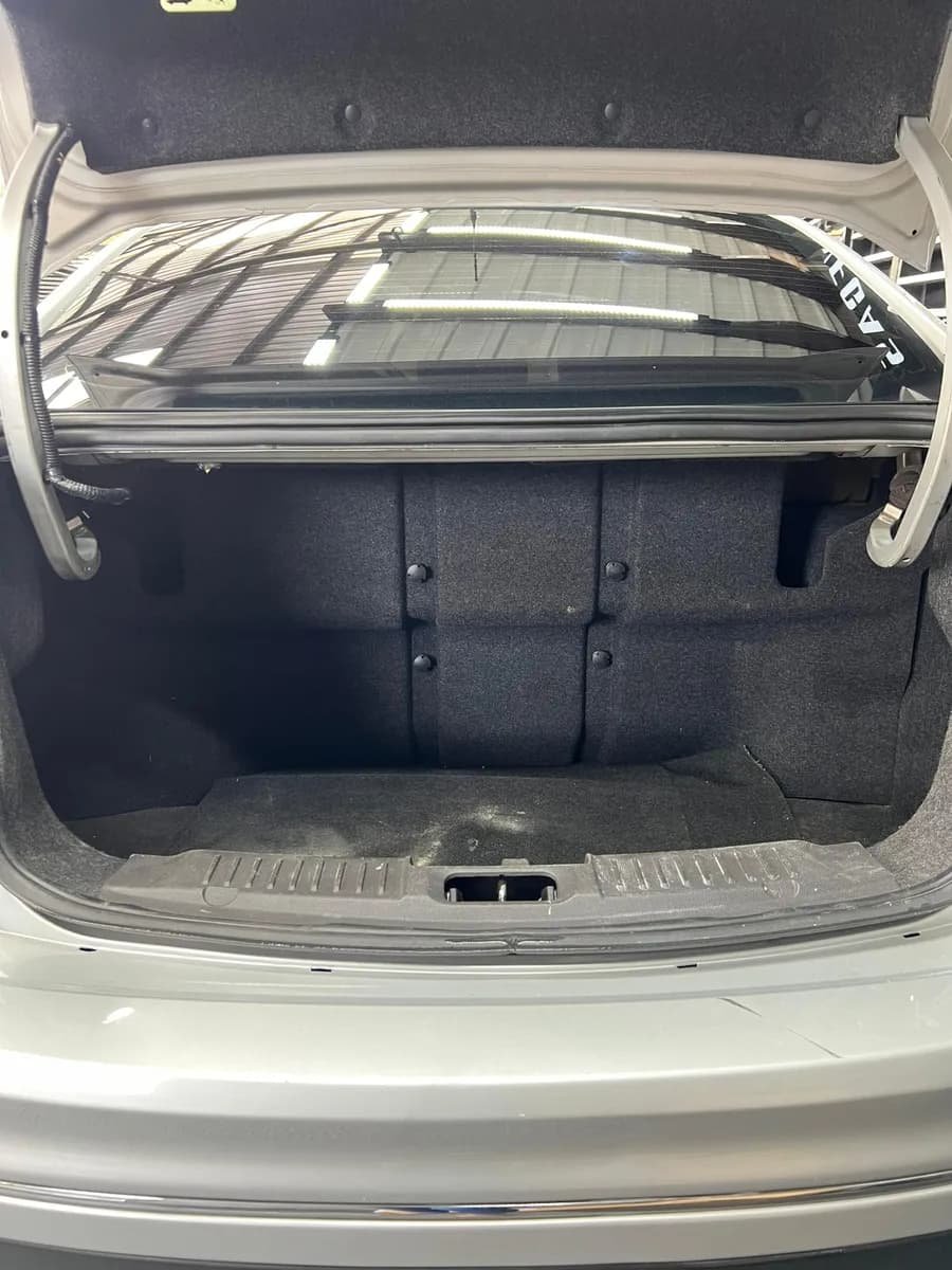 Ford Fiesta Titanium 2016 Plateado