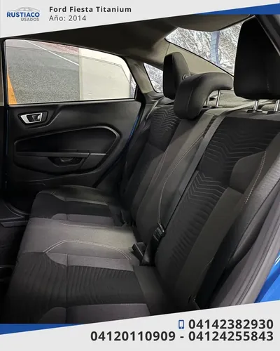 Ford Fiesta Titanium 2014 Azul Caracas