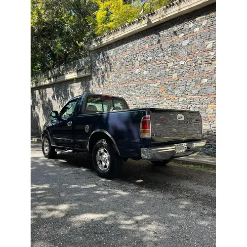 Ford Fortaleza 2007 Azul Caracas