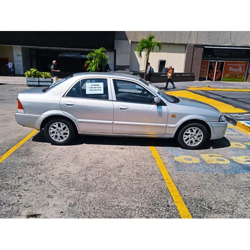 Ford LASER 2001 Plateado Caracas
