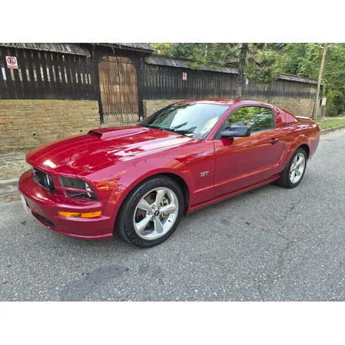 Ford Mustang 2008 Rojo Caracas