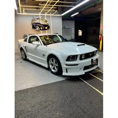 Ford Mustang 2007 Blanco Caracas