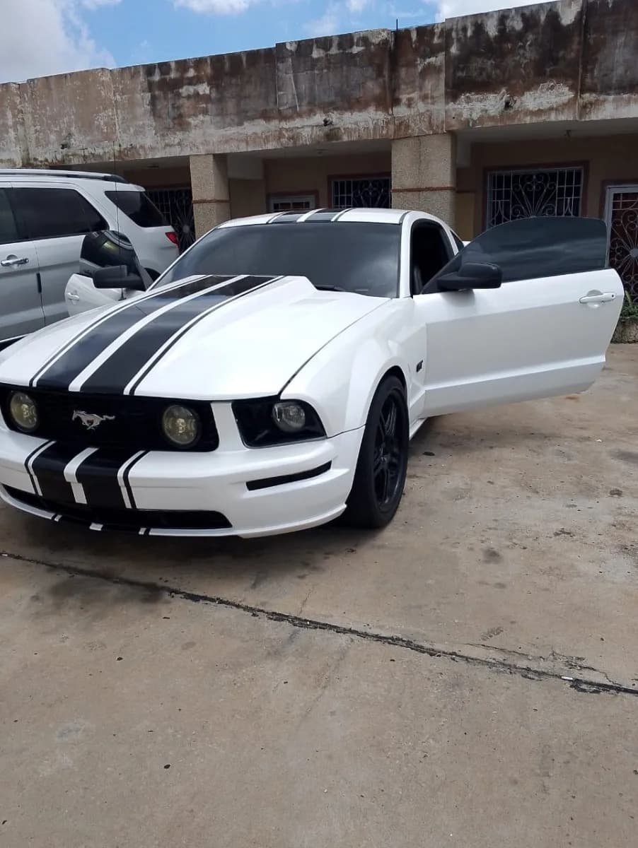 Ford Mustang 2007 – Edición Racing preparada