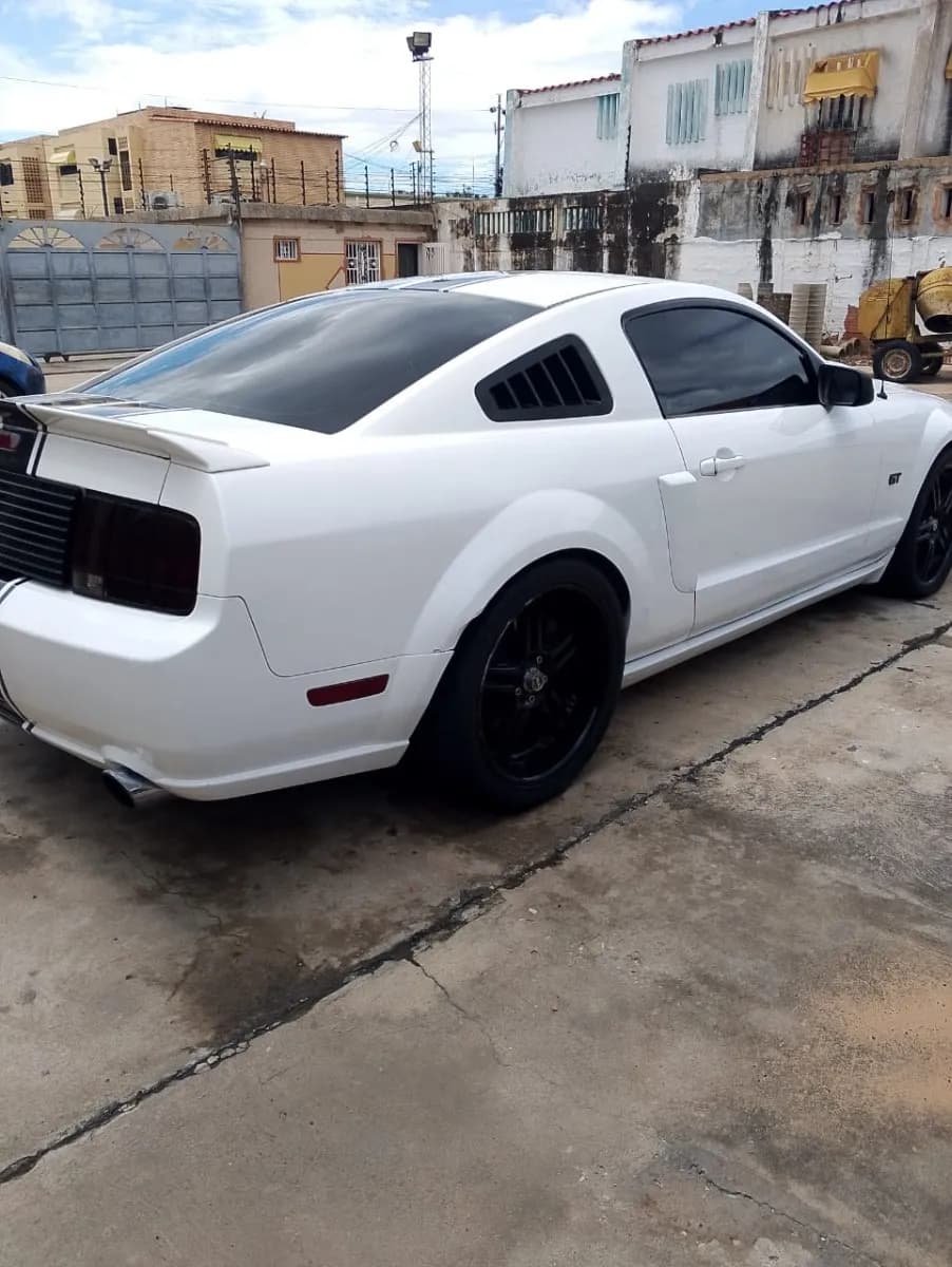 Ford Mustang 2007 – Edición Racing preparada