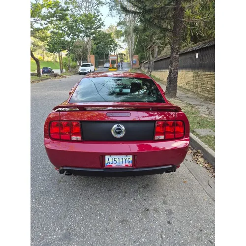 Ford Mustang 2008 Rojo Caracas