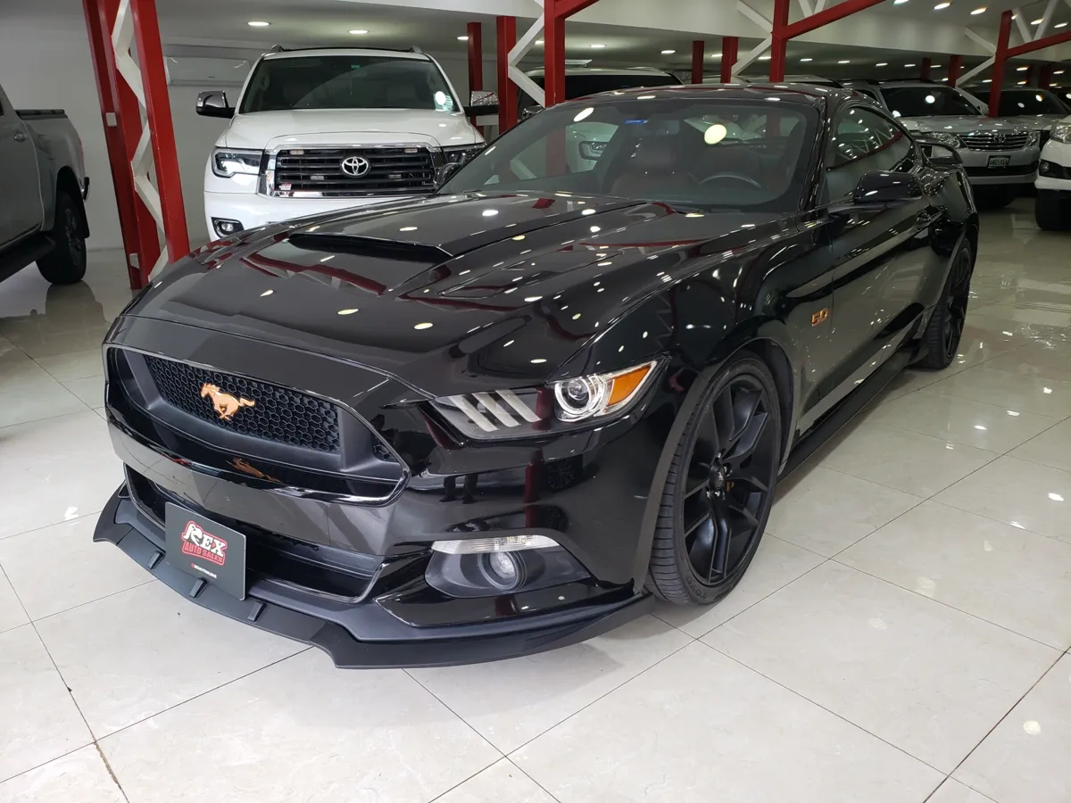 Ford Mustang GT 2015 Negro Caracas