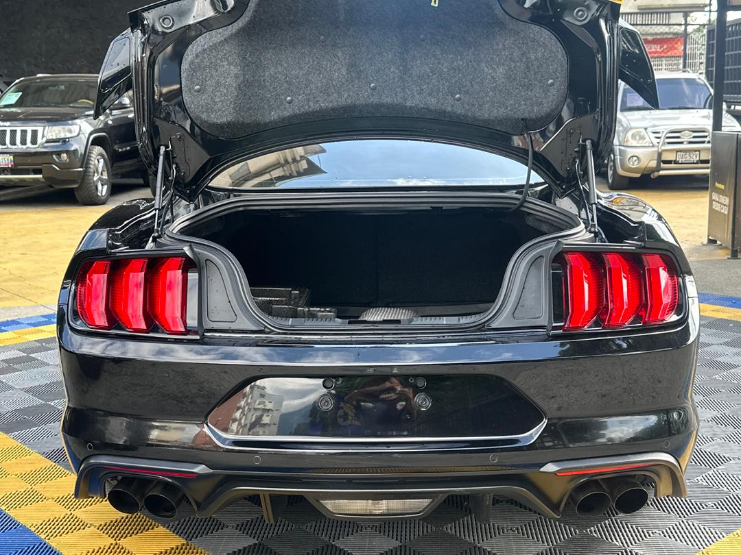 Ford Mustang GT 2018 Negro Caracas