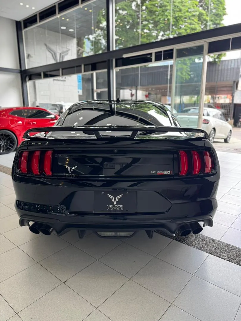 Ford Mustang GT 2021 negro12