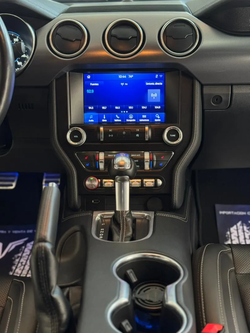 Ford Mustang GT 2021 Negro Caracas