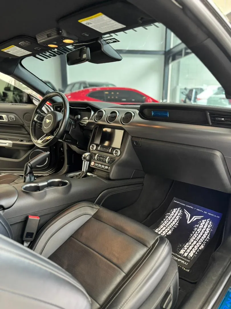 Ford Mustang GT 2021 negro6