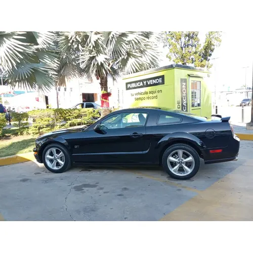 Ford Mustang GT 2008 Negro Caracas