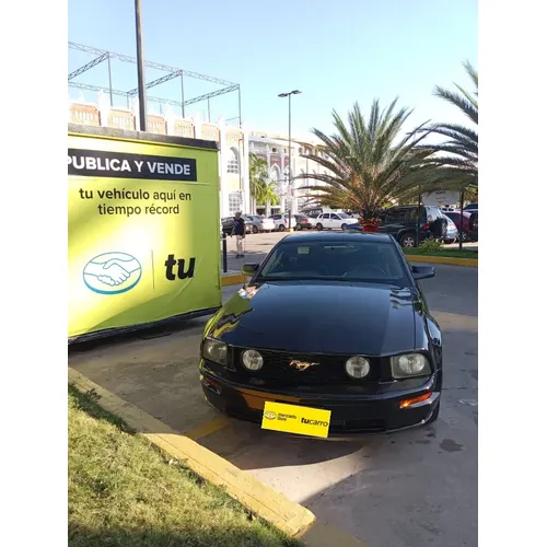 Ford Mustang GT 2008 Negro Caracas